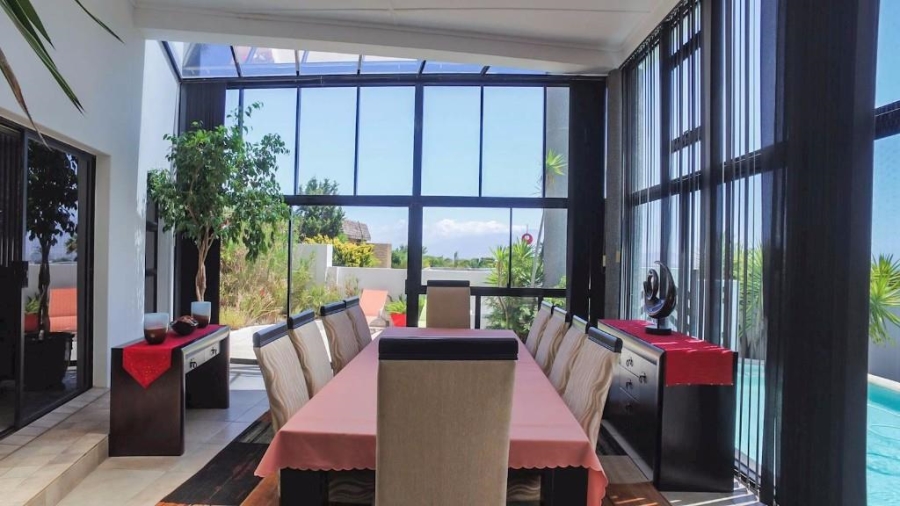 To Let 4 Bedroom Property for Rent in Plattekloof Western Cape